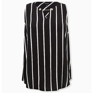 NWT Torrid Black & White Stripe Chain Front Tank sz 0/L